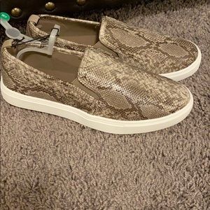 Women shoes